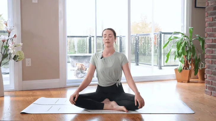Morning Yoga Flow: Start Fresh & Energize Your Day