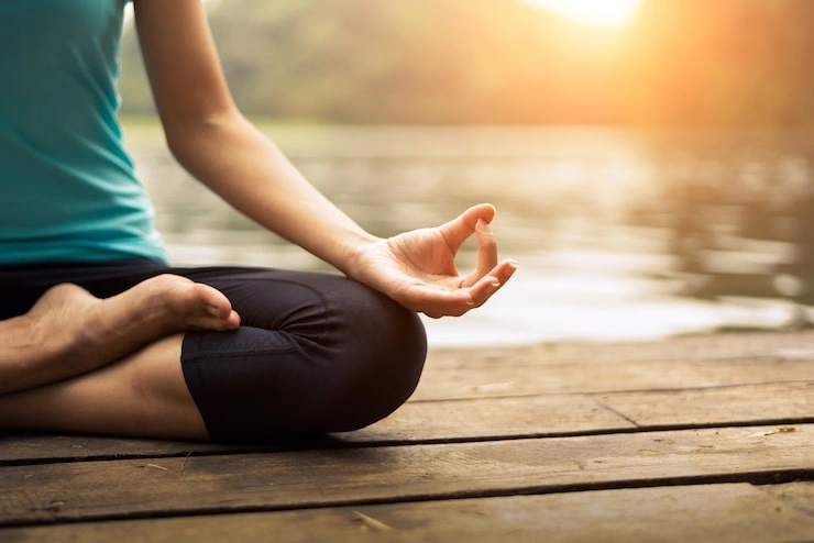 Why Telling Yourself to Stop Never Works